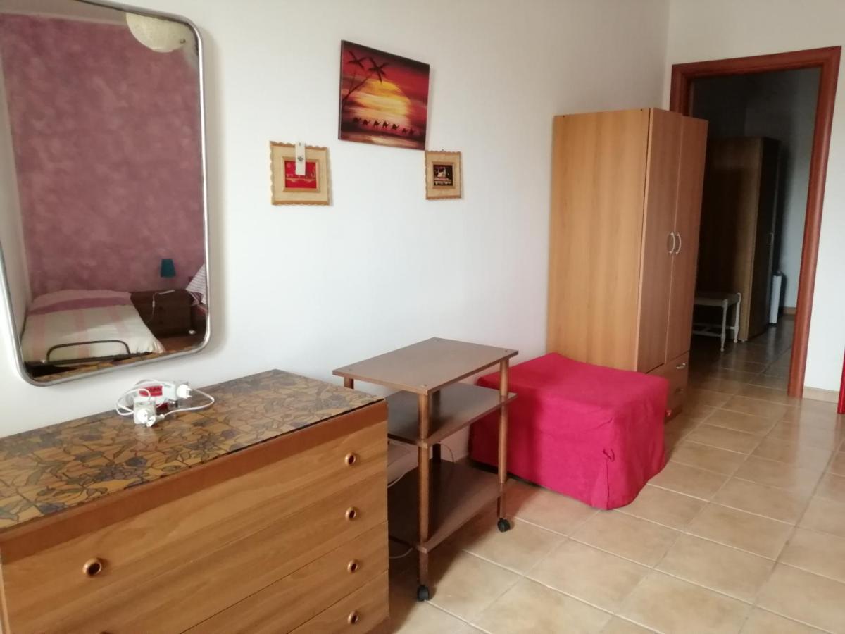 Vento Dell'Est Bed & Breakfast Сан Каталдо Екстериор снимка